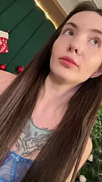 Snapshot of KaylaGraceful chatting on December 2025 01:06:01 PM KaylaGraceful online show from December 2025 01:06:01 PM