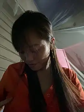 Lilik2 online show from February 2026 02:02:02 PM