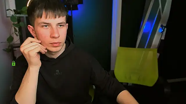 leo valor online show from April 2026 09:46:01 PM