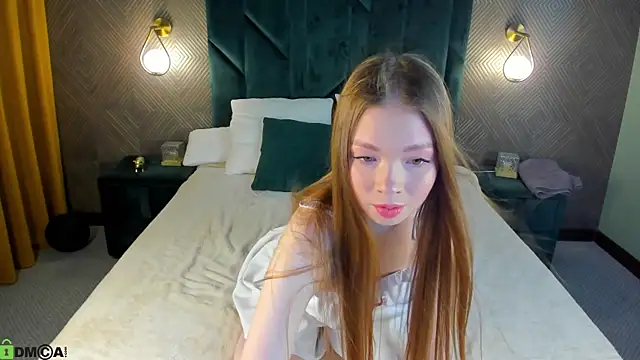 Tessa Sunn online show from December 2025 01:11:01 AM