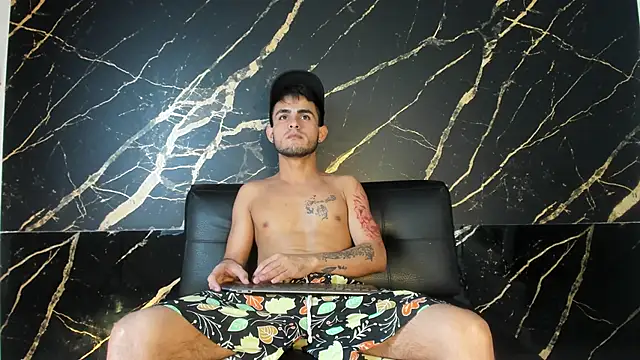 Snapshot of master_king_777 chatting on December 2025 10:49:02 PM master king 777 online show from December 2025 10:49:02 PM