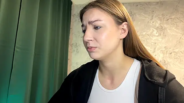 MerleneDelerme online show from December 2025 05:13:01 AM