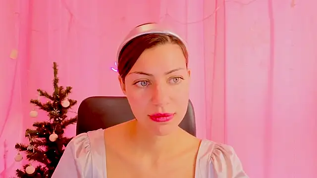 Snapshot of AniSkyy chatting on December 2025 10:41:02 AM AniSkyy online show from December 2025 10:41:02 AM