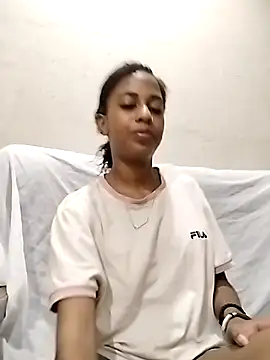 Snapshot of IndianSativa2 chatting on December 2025 11:43:02 PM IndianSativa2 online show from December 2025 11:43:02 PM