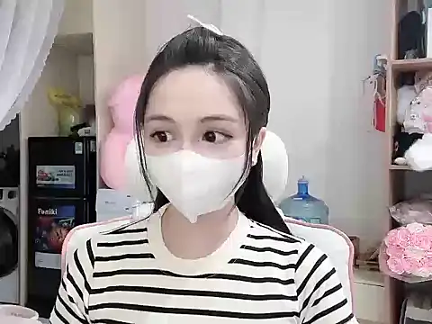 Yuyu-baobei online show from April 2026 04:44:01 PM