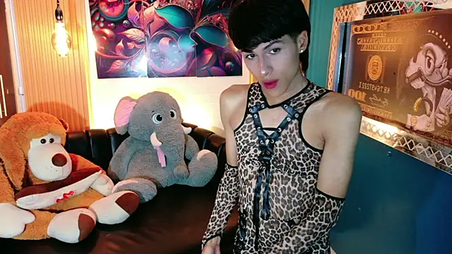 StormLuxX online show from May 2026 12:11:01 PM