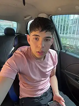 Snapshot of Johan_stick chatting on December 2025 06:12:02 PM Johan stick online show from December 2025 06:12:02 PM