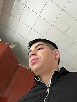 Snapshot of Johan_stick chatting on January 2026 04:34:01 PM Johan stick online show from January 2026 04:34:01 PM