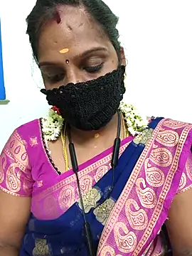 Snapshot of Tamil_Pallavi chatting on April 2026 05:23:01 PM Tamil Pallavi online show from April 2026 05:23:01 PM