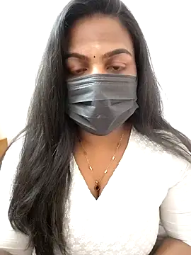 Snapshot of Tamil_Shara chatting on December 2025 04:11:01 PM Tamil Shara online show from December 2025 04:11:01 PM