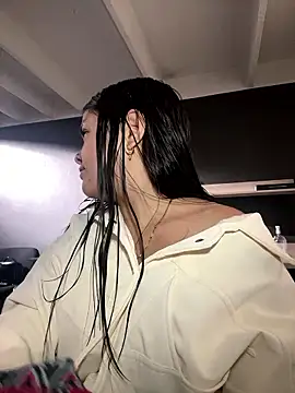 Camila Duarte2 online show from January 2026 01:16:02 PM