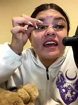 Camila Duarte2 online show from March 2026 01:38:02 PM