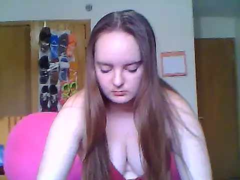 CallmeVenuss online show from May 2026 04:04:01 PM