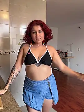 MissSavage  online show from May 2026 08:37:02 PM