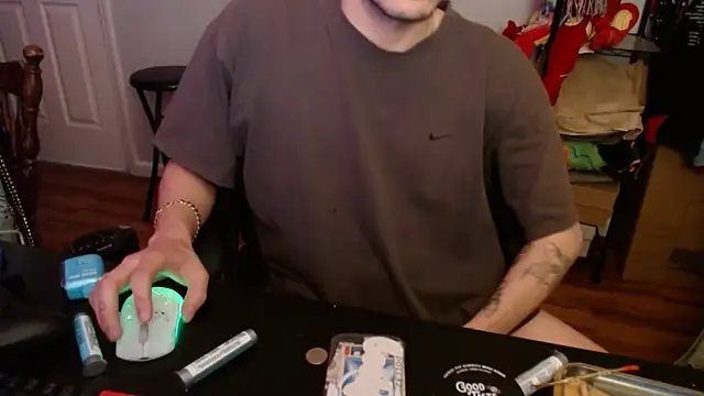 Snapshot of Longdforya chatting on February 2026 12:30:02 AM Longdforya online show from February 2026 12:30:02 AM