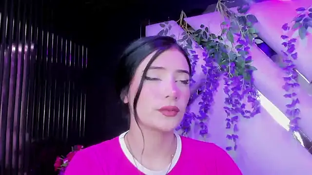 liinzy rouse69 online show from April 2026 03:45:01 PM