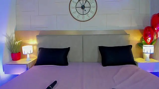 Snapshot of Lana_kalix chatting on February 2026 07:43:01 PM Lana kalix online show from February 2026 07:43:01 PM