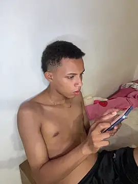 Colombians- online show from April 2026 04:10:02 AM