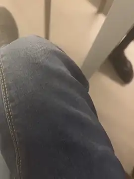 andresbale online show from February 2026 07:43:01 PM