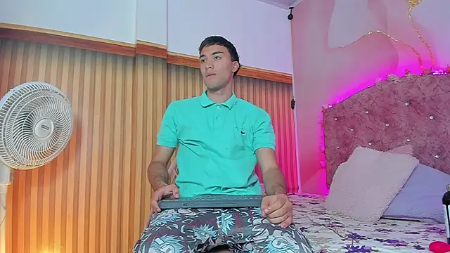 Snapshot of jack__baby_ chatting on December 2025 03:00:02 AM jack baby online show from December 2025 03:00:02 AM