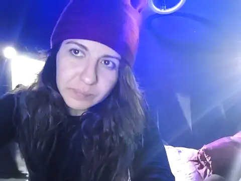 NatyMia online show from December 2025 11:42:02 PM