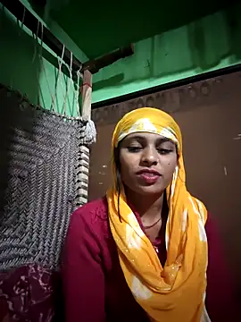 Rakhi hote online show from February 2026 08:05:01 PM