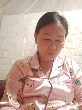 Lili-123k online show from April 2026 03:37:02 AM