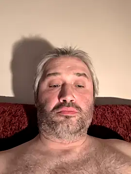 Olomoucak1982 online show from February 2026 06:24:02 PM