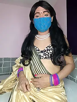 Snapshot of Lovely_Ladyboy_star chatting on December 2025 05:28:02 PM Lovely Ladyboy star online show from December 2025 05:28:02 PM