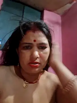 Your-shreya143 online show from May 2026 11:24:02 PM