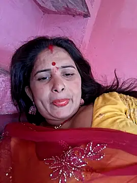 Your-shreya143 online show from May 2026 06:22:02 AM