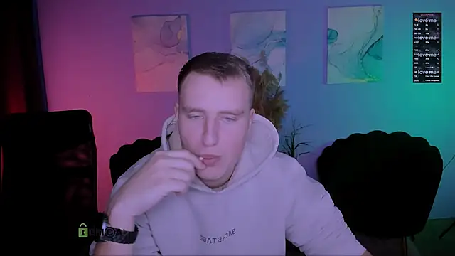 Snapshot of derek_hawk_ chatting on December 2025 11:59:01 AM derek hawk online show from December 2025 11:59:01 AM