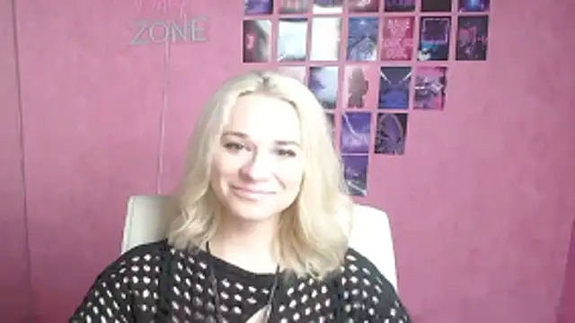 Melodie Aster online show from April 2026 05:32:01 PM