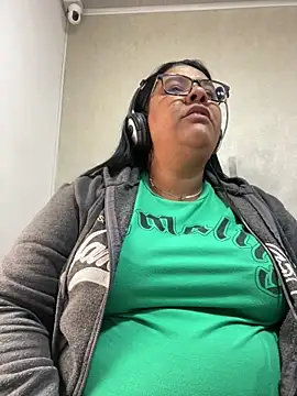 Carameloswing1 online show from April 2026 04:11:02 PM