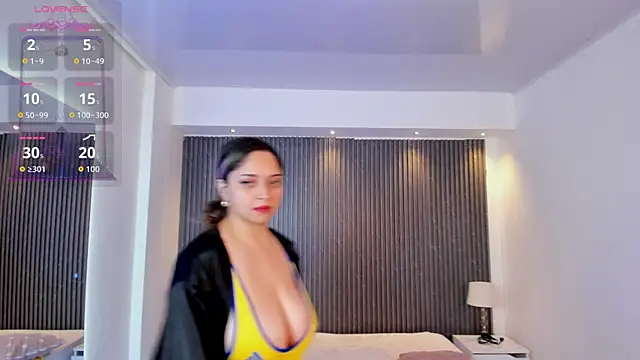 TiffanyHoustton online show from June 2026 11:37:02 AM