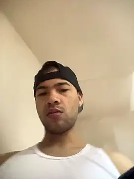 Snapshot of SweeXioji chatting on January 2026 02:30:02 PM SweeXioji online show from January 2026 02:30:02 PM