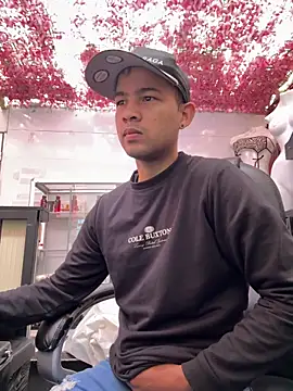 Snapshot of SweeXioji chatting on March 2026 02:43:01 PM SweeXioji online show from March 2026 02:43:01 PM