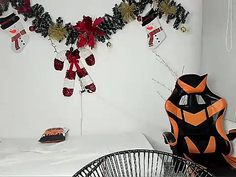 Snapshot of alex_balck chatting on December 2025 10:35:01 AM alex balck online show from December 2025 10:35:01 AM