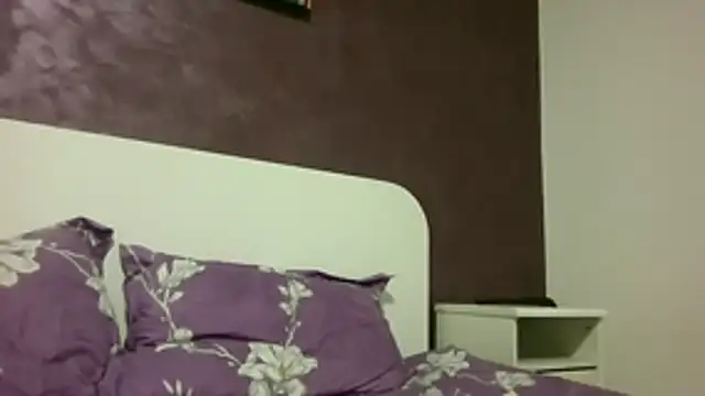 Dana92va online show from April 2026 08:34:01 PM