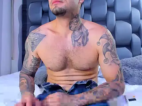 lucky smith1 online show from February 2026 03:23:02 PM