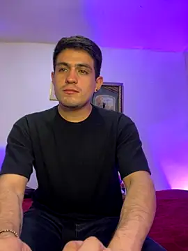 Snapshot of williamsmiiths16 chatting on December 2025 03:26:02 AM williamsmiiths16 online show from December 2025 03:26:02 AM