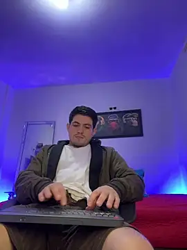 williamsmiiths16 online show from April 2026 12:08:02 PM