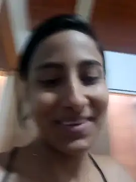 Vera Luna  online show from February 2026 05:11:01 PM