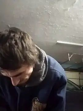 bigjohnson2914 online show from December 2025 04:26:01 PM