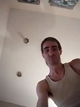 bigjohnson2914 online show from May 2026 10:16:02 PM