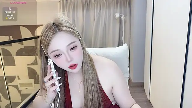 Star-XinX online show from February 2026 11:53:01 AM