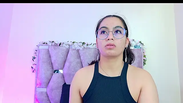 iris and damian online show from March 2026 05:17:02 PM