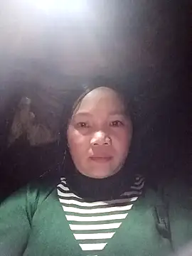 ava-dellght online show from December 2025 09:07:01 AM