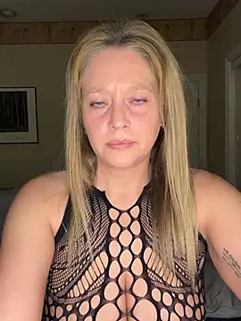MissyLovelace online show from May 2026 11:06:01 AM