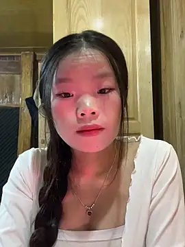 Heni-a online show from December 2025 02:38:01 AM